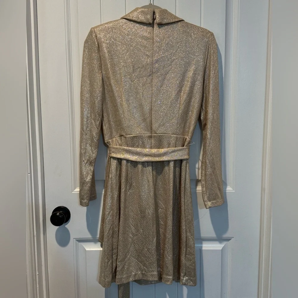 Adrianna Papell Gold Long sleeve dress Size 4 - Picture 9 of 15